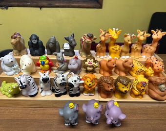 Pick your own Fisher Price Animal. Elephants, Giraffes, Lions, Kangaroos, Zebras, Polar bears +++++ #1