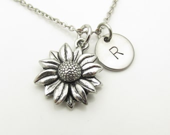Daisy Necklace, Daisy Flower Charm Necklace, Personalized, Monogram Initial Necklace, Antique Silver Daisy, Daisy Pendant Necklace Y389