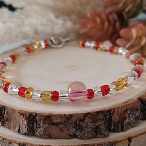 One-of-a-Kind Handmade Glass Bead Bracelet - Ideal Mother&#39;s Day Gift