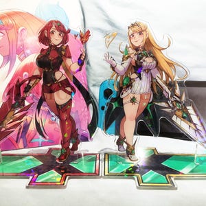 Figuras de pie de Pyra Mythra