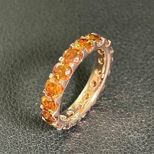 3.51ct Orangy Round Natural Diamond Eternity Ring in 18K Yellow Gold – Elegant Fine Jewelry – Unique Wedding Band