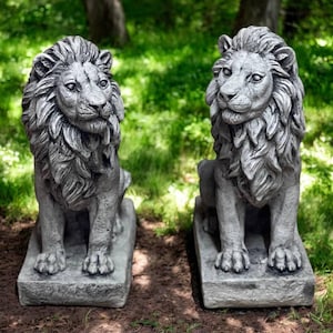 Lions pair sculpture \ Large animals figure \ Garden lions decor \ Outdoor animals idea \ Massive lions ornament \ Animals stone art