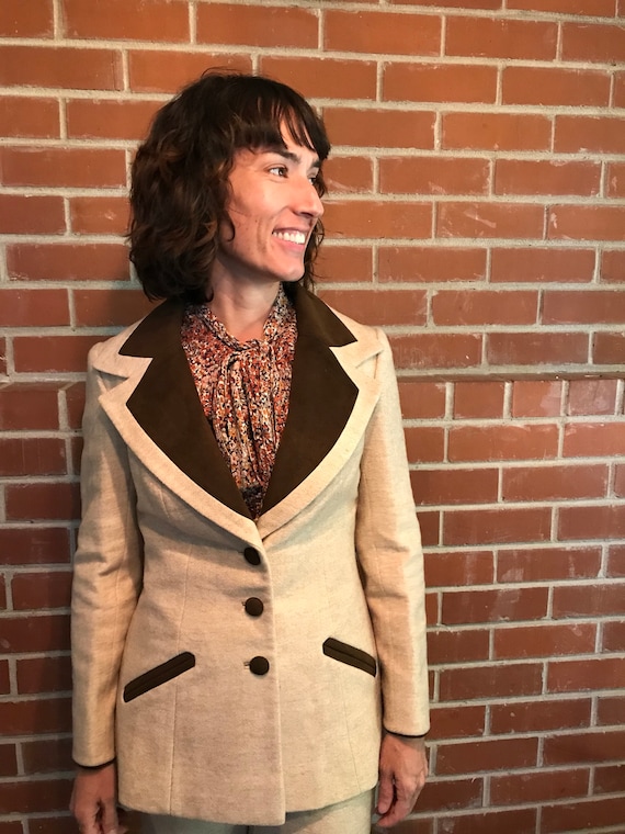 Vintage Lilli Ann pants suit with ultrasuede detai