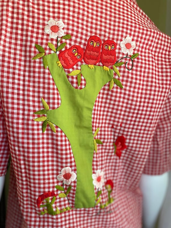Vintage gingham blouse owl and floral appliqué em… - image 3