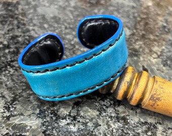 Brazaletes/pulseras de cuero