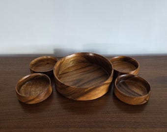 Monkeypod Wood Salad Serving bowl and 4 Individual Bowls - Dolphin brand