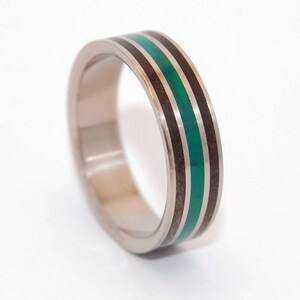 Titanvigselring, träring, herrring, damring, jade, titanring, stenring, kejserlig jade - MORNING SONG med platta kanter