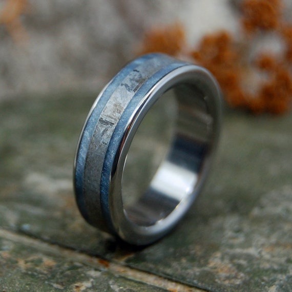 Places that buy titanium rings near me shop