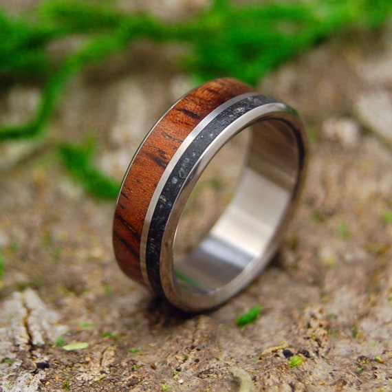 de boda madera anillo de titanio de boda - Etsy