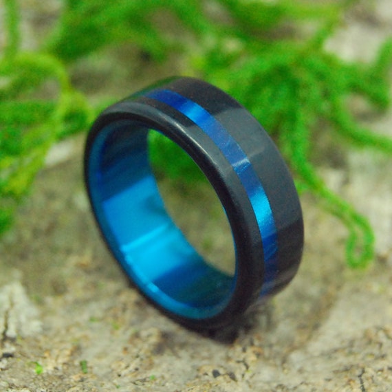 Schwarze Ringe, Titan-Ring, Titan Harz Ehering, blau marmoriert Opaleszenz,  Herren Ring, Womens Ring, umweltfreundlich TRON - .de