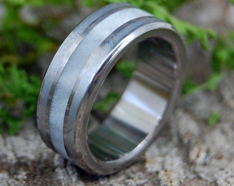 meteorite ring, Wedding rings, titanium rings, red jasper, men's rings, titanium Wedding Rings, red Rings - ON COMET