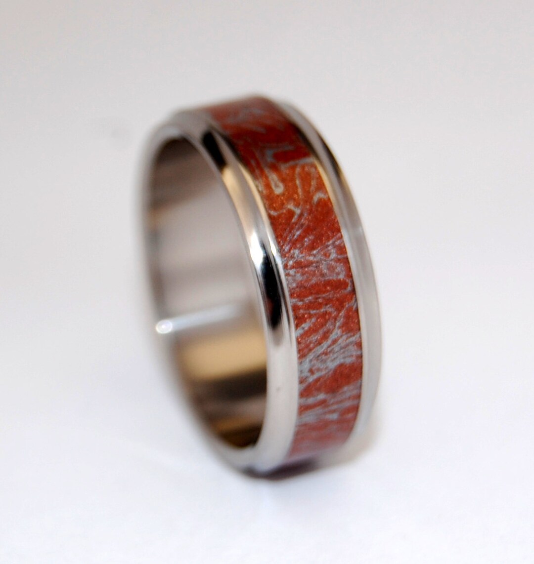 Titanium Wedding Ring, M3 Ring, Wedding Band, Titanium Ring, Red and ...