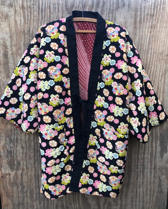 Vintage Short Quilted Kimono / Kimono Style / Japa
