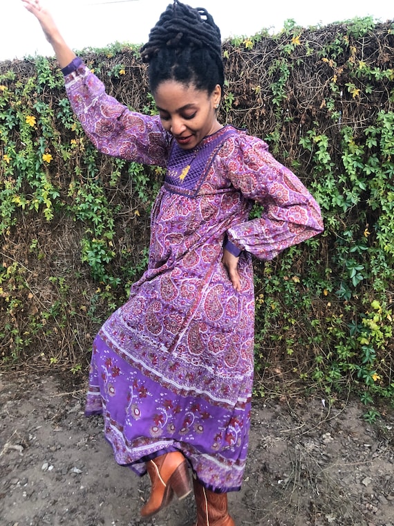 Vintage Indian Peasant Dress / 70's DEADSTOCK Dres