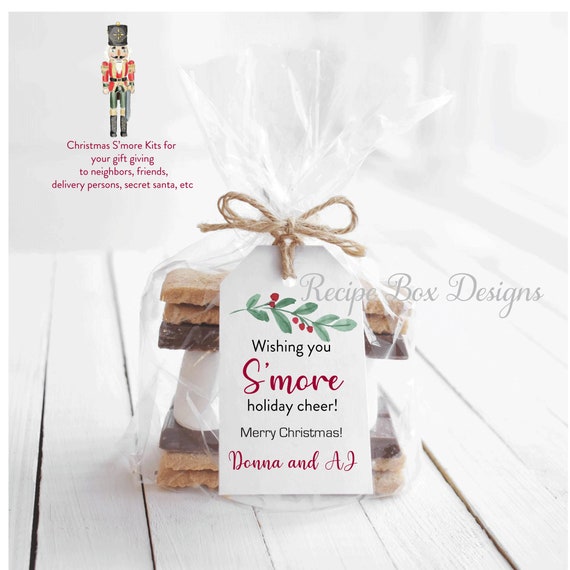 S'mores Party Favor Kits, Christmas Favor Tags, Holiday Favor Tags, Smores, Smore Favor tag Smore with Bags, Tags, Twine, Kits have No Food