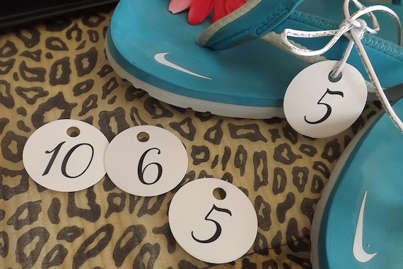 Dancing Shoes Size Tags Sign and Tags, Dancing Feet Wedding Flip Flops, Tags Take A Pair, Basket of Dancing Shoes 5x7 Sign No Frame 25+ tags