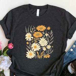 Flower Shirt, Gift For Her, Flower Shirt Aesthetic, Floral Graphic Tee, Floral Shirt, Flower T-shirt,  Wildflower T-shirt, Wild Flower Shirt