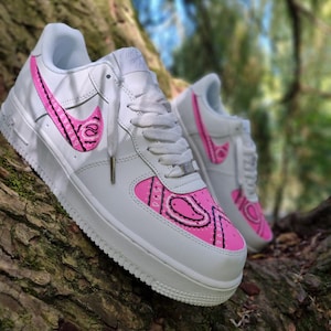 Custom nike air force 1s pink bandanas