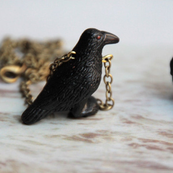 Collier raven : corbeau corvidae corneille black noir céramique