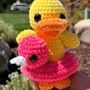Crochet Duck Plushie zdjęcie 6