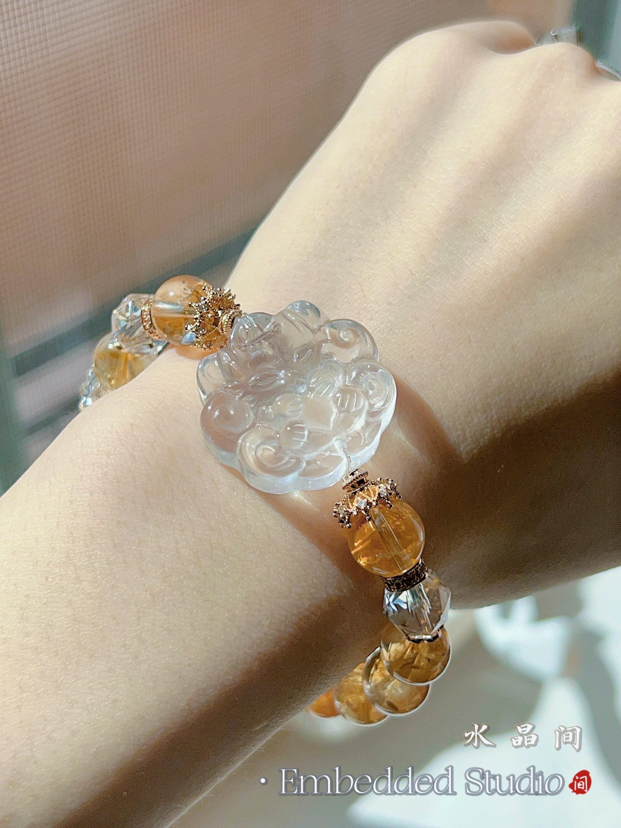 ゴールデンルチルクォーツ九尾狐ブレスレット｜ホワイトクリスタル彫刻