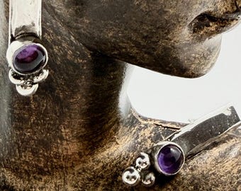 Natural Amethyst gemstone with trio of granules hammered bar Argentium silver post earrings.