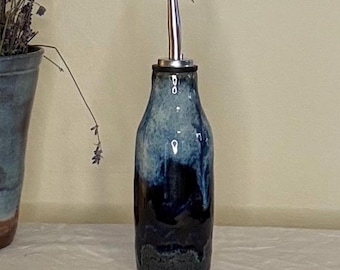 Oil dispenser - handmade