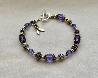 Bracelet de sensibilisation au cancer du pancréas, argent sterling, cristal Swarovski, bascule de cœur sterling, perles sterling et charme du ruban de sensibilisation