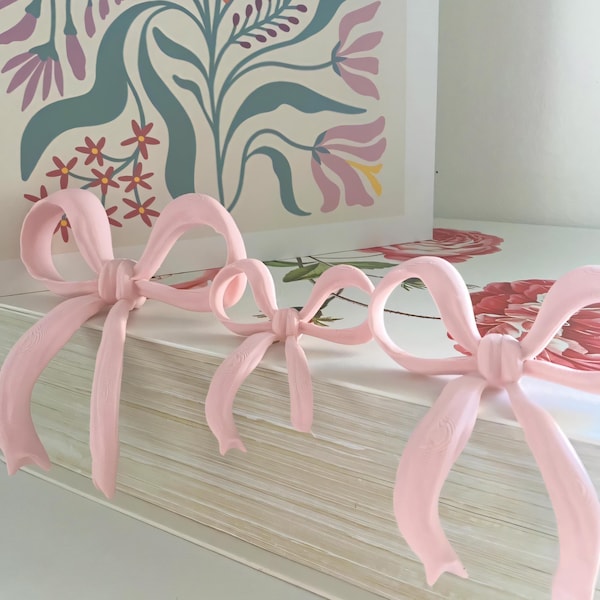 3D Printed Bow Shelf Dangler - Modern Bookish Decor