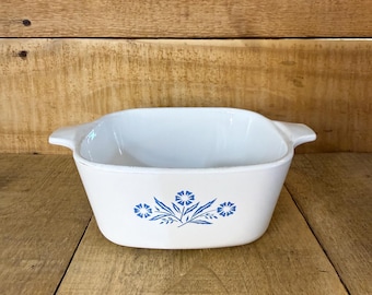 Corning Ware P-43-B Blue Corn Flower Pattern 2 3/4 Cup Casserole Dish