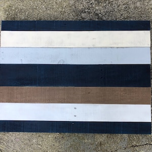 Bemalte Palettenholz Zeichen 28 1/8 &quot;X 19 1/2&quot;