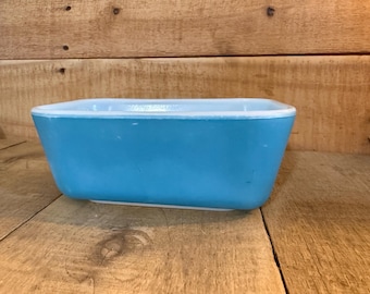 Vintage Pyrex Blue 502-B Refrigerator Dish/Small Casserole Dish - No Lid