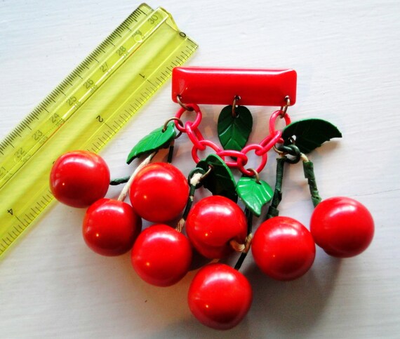 Brooch Bakelite Cherries Carved Dangling Cherries