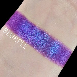 Blurple-Duochrome-Chromashift Eyeshadow