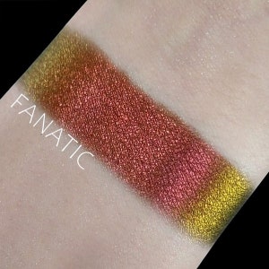 Fanatic-Chromashift-Multi-Chrome Shifting Eyeshadow