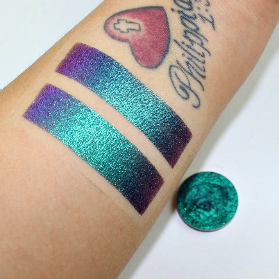 Infatuation-Chromalust-Multi-Chrome Shifting Eyeshadow