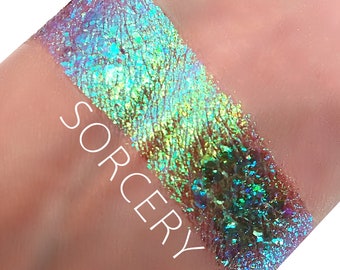 Sorcery-Chromaflake Multichrome Flake Eyeshadow Flakes