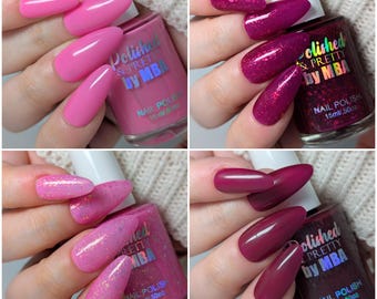 Puede incluir: Cuatro imágenes que muestran esmalte de uñas y uñas manicuradas. Los frascos de esmalte de uñas están etiquetados como "Polished & Pretty by MBA" y contienen 15 ml de esmalte. Las uñas están pintadas en tonos rosa y burdeos, algunas con purpurina.