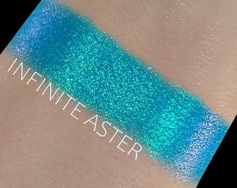 Infinite Aster-Duochrome-Shifting Eyeshadow