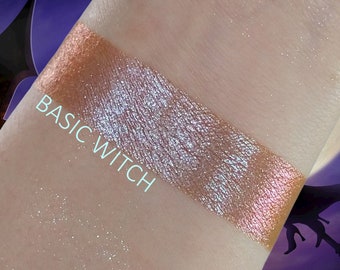 Basic Witch-Duochrome Eyeshadow