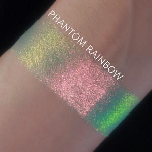 Phantom Rainbow Multichrome Eyeshadow
