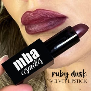 Ruby Dusk-Velvet Lipstick