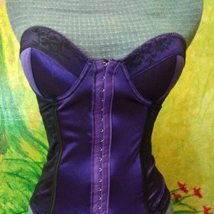 Purple Corset Size 32 A