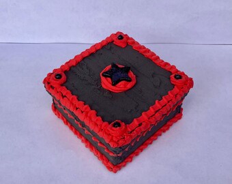 Faux Cake Trinket Box: Red and Black