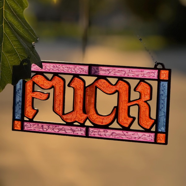 Parlantes del sol ligeramente ofensivos