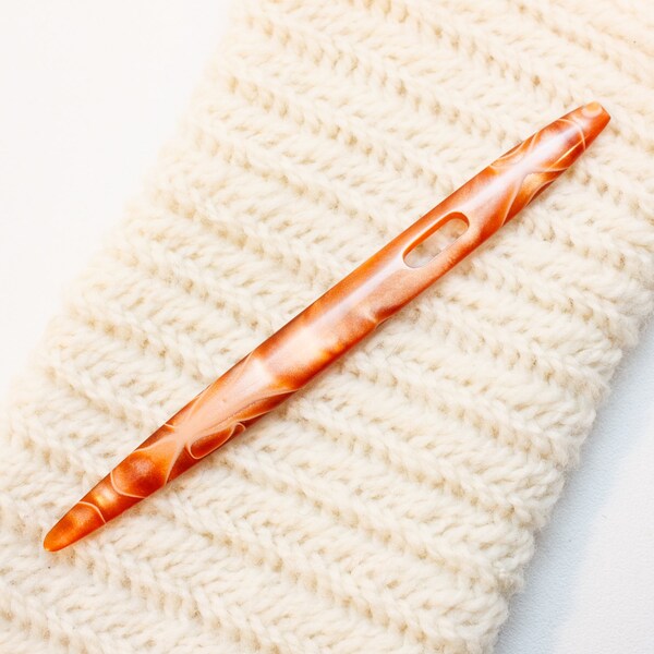 Nalbinding Needle - Orange Swirls