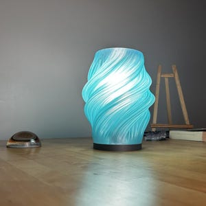 Flow Lamp