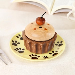 Birthday Custom Cupcake Music Box–Wooden Engraved Music Box,Creative Gift for Her,Him,Kids,Baby Shower,Anniversary Gift,Anime Music Box