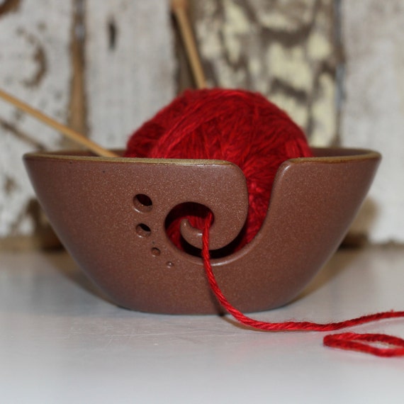 Hazelnut Ceramic Yarn Bowl, Yarn Bowl, Knitting Bowl, Crochet Bowl, Yarn  Bowl, Ready to Ship 