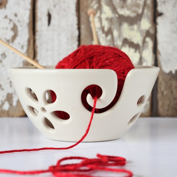 White flower Yarn Bowl, Yarn Bowl, Knitting Bowl, Crochet Bowl, White Yarn Bowl, Made to Order